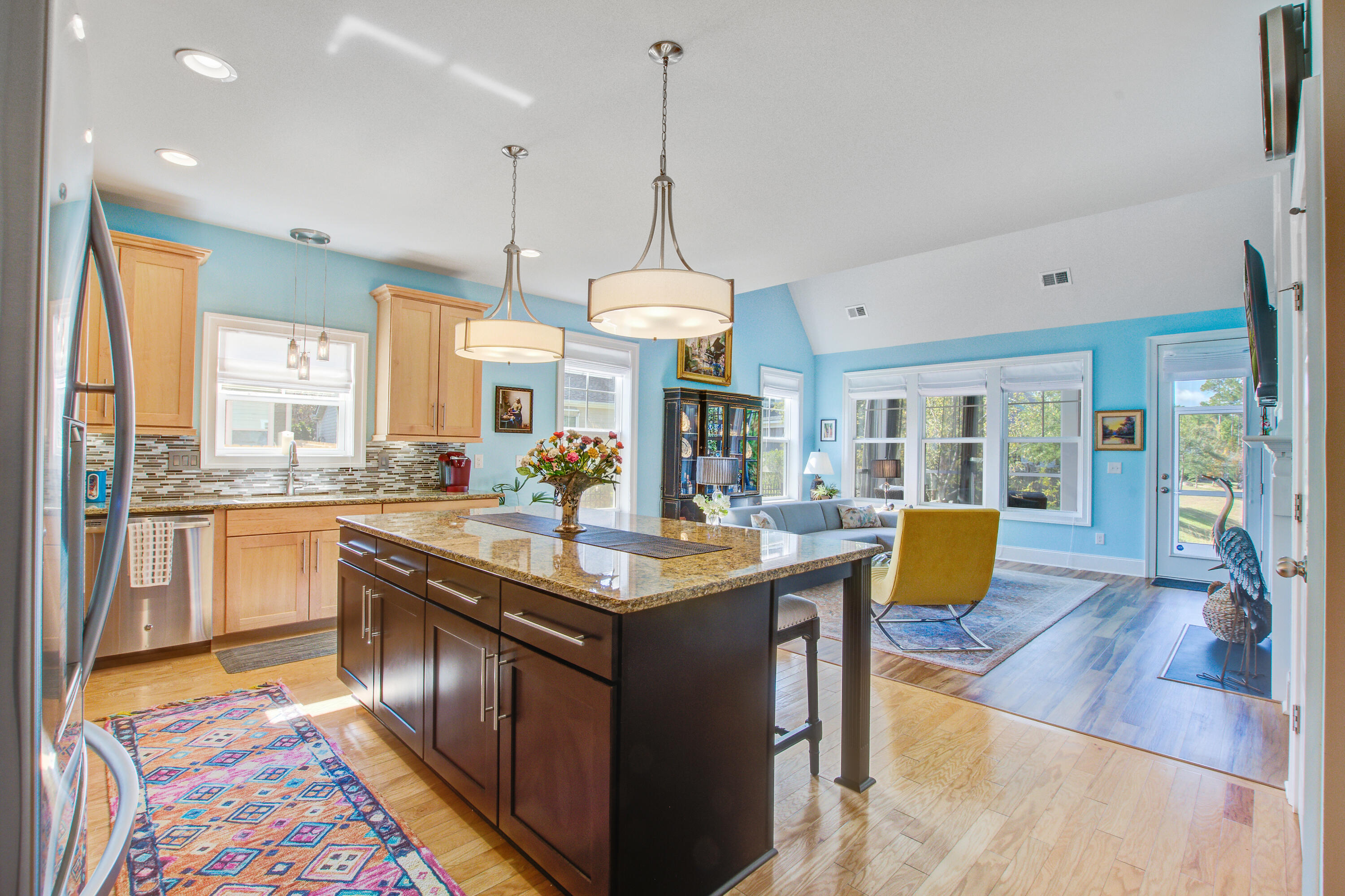 303 Kilarney Road Summerville, SC 29483 - Photo 11 of 54 303 (13)