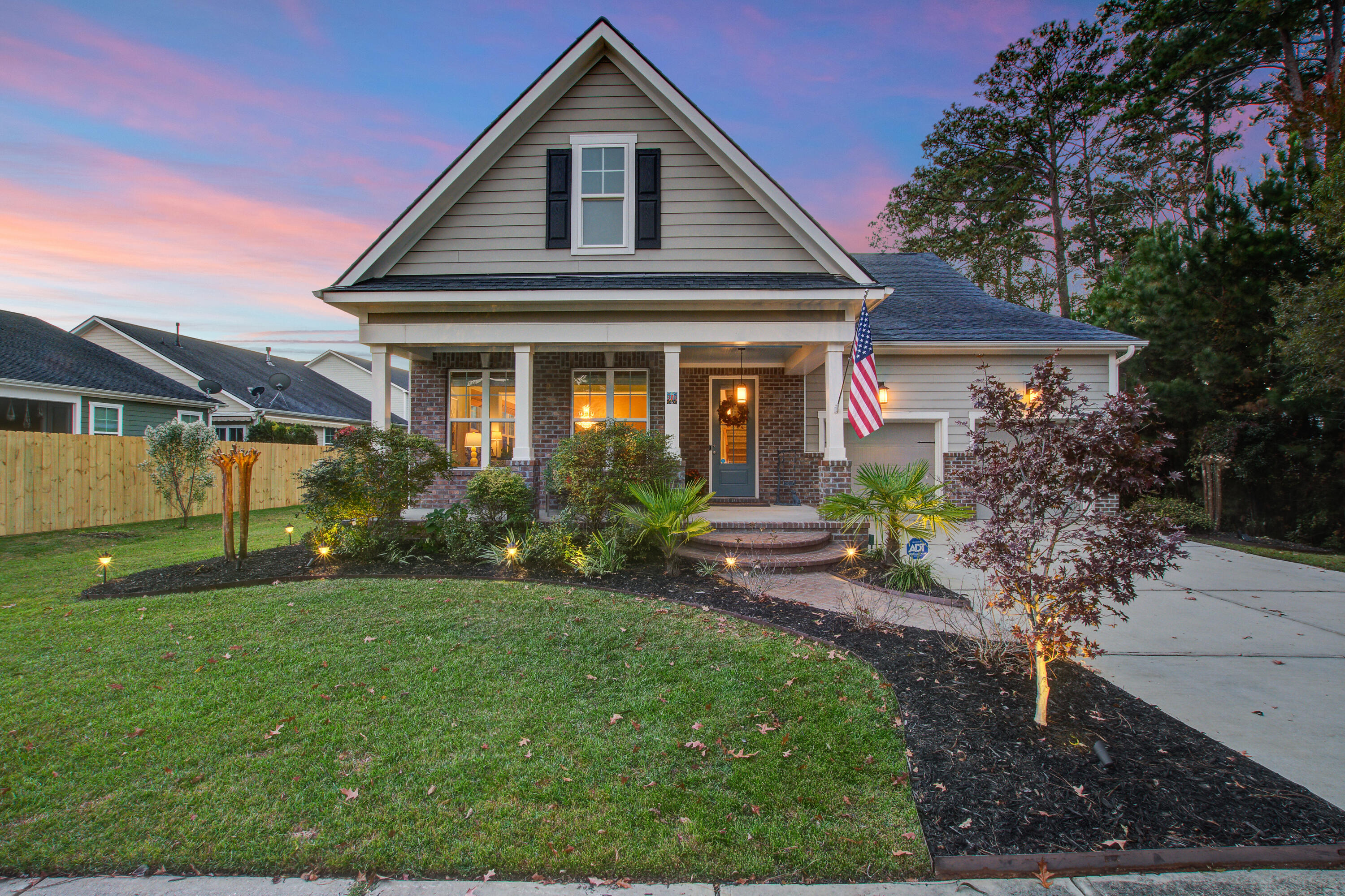 303 Kilarney Road Summerville, SC 29483 - Photo 2 of 54 303d (1)_V2