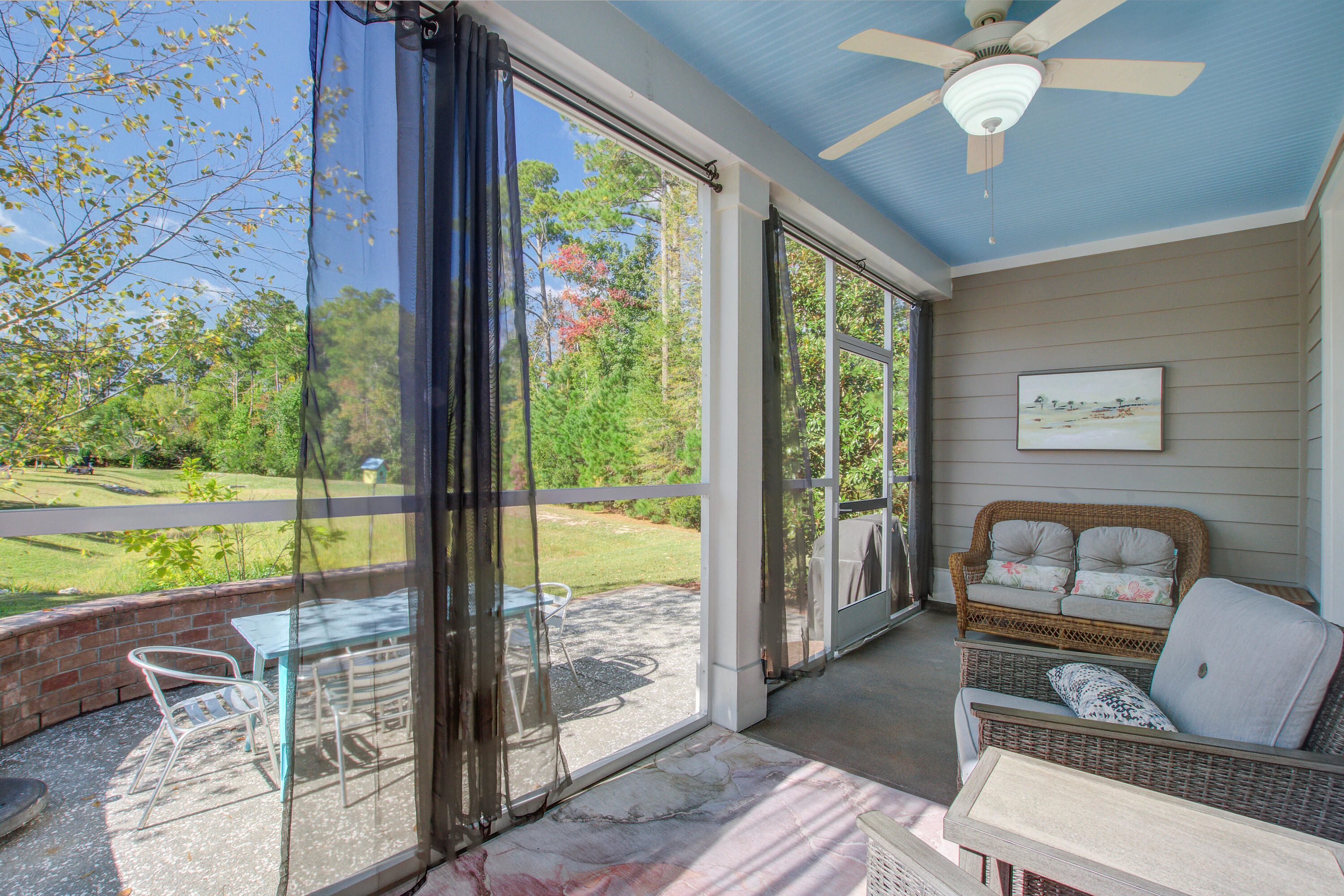 303 Kilarney Road Summerville, SC 29483 - Photo 39 of 54 303 (41)