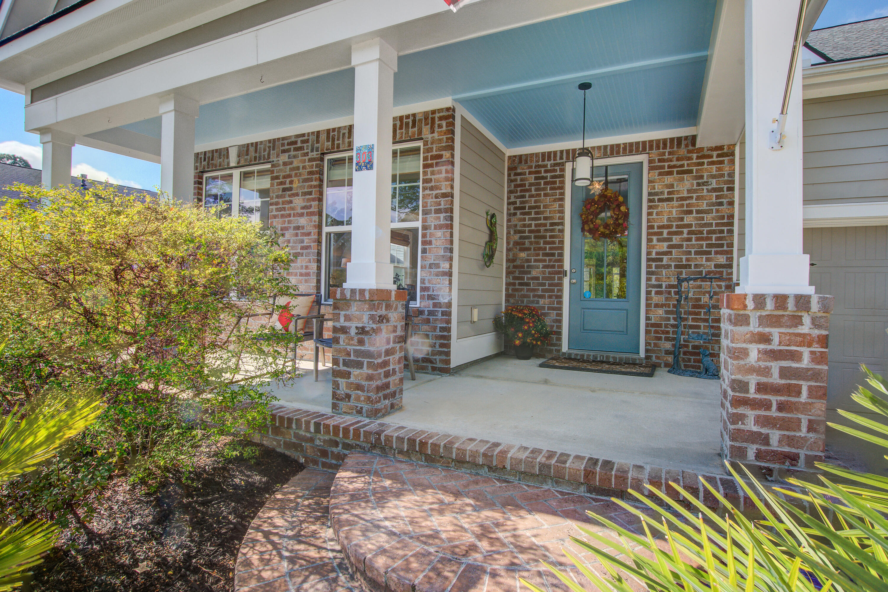 303 Kilarney Road Summerville, SC 29483 - Photo 51 of 54 303 (5)