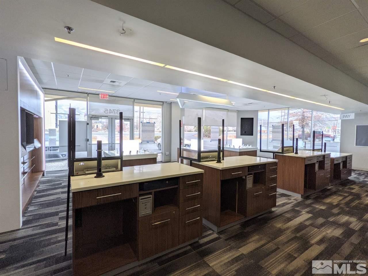 3745 North Carson Street, Unit 3745 Carson City, NV 89706 - Photo 7 of 33 a large kitchen with lots of counter space and a sink