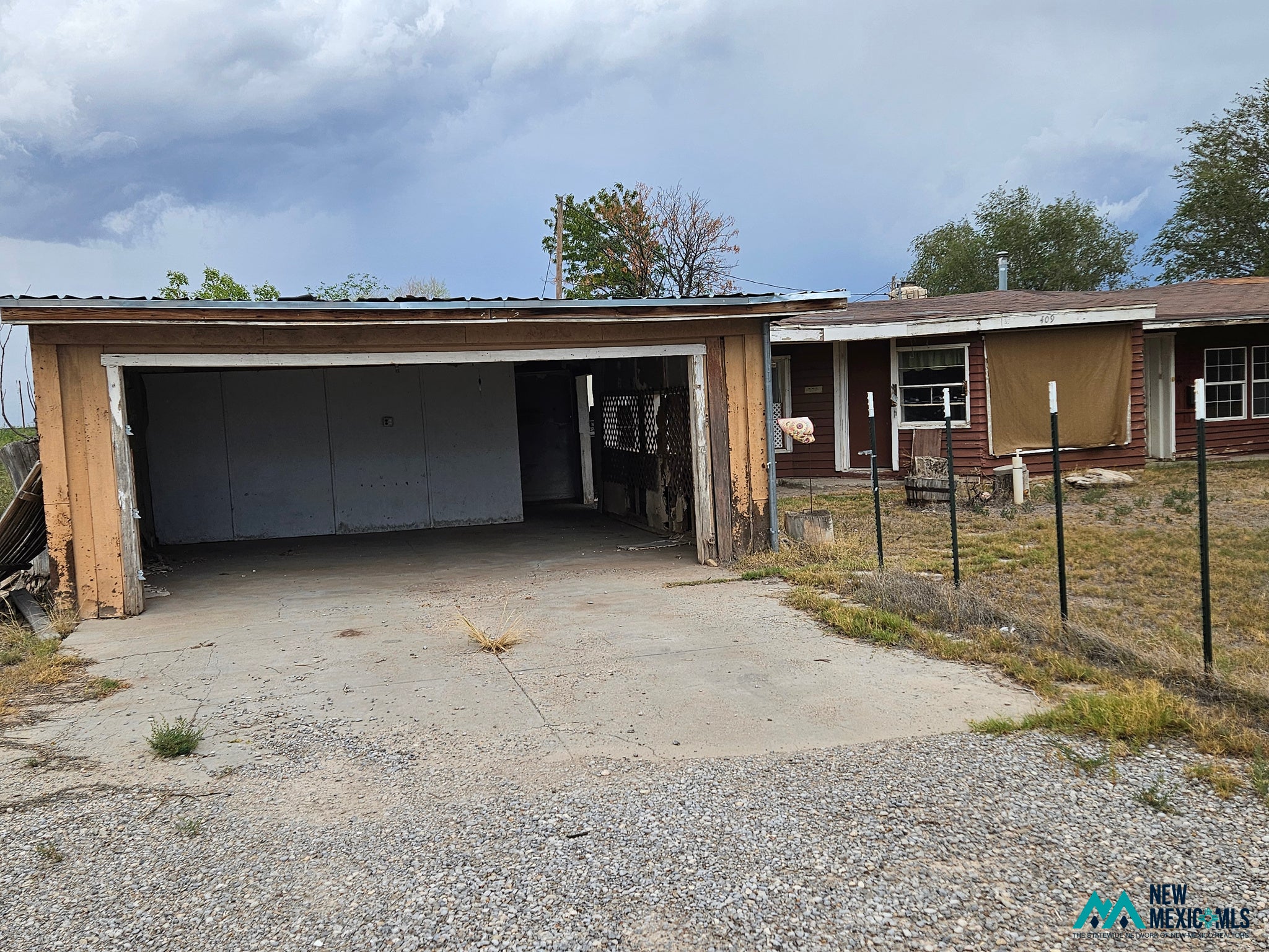409 West Huskey Road Roswell, NM 88201 - Photo 3 of 26 Gallery Image 3