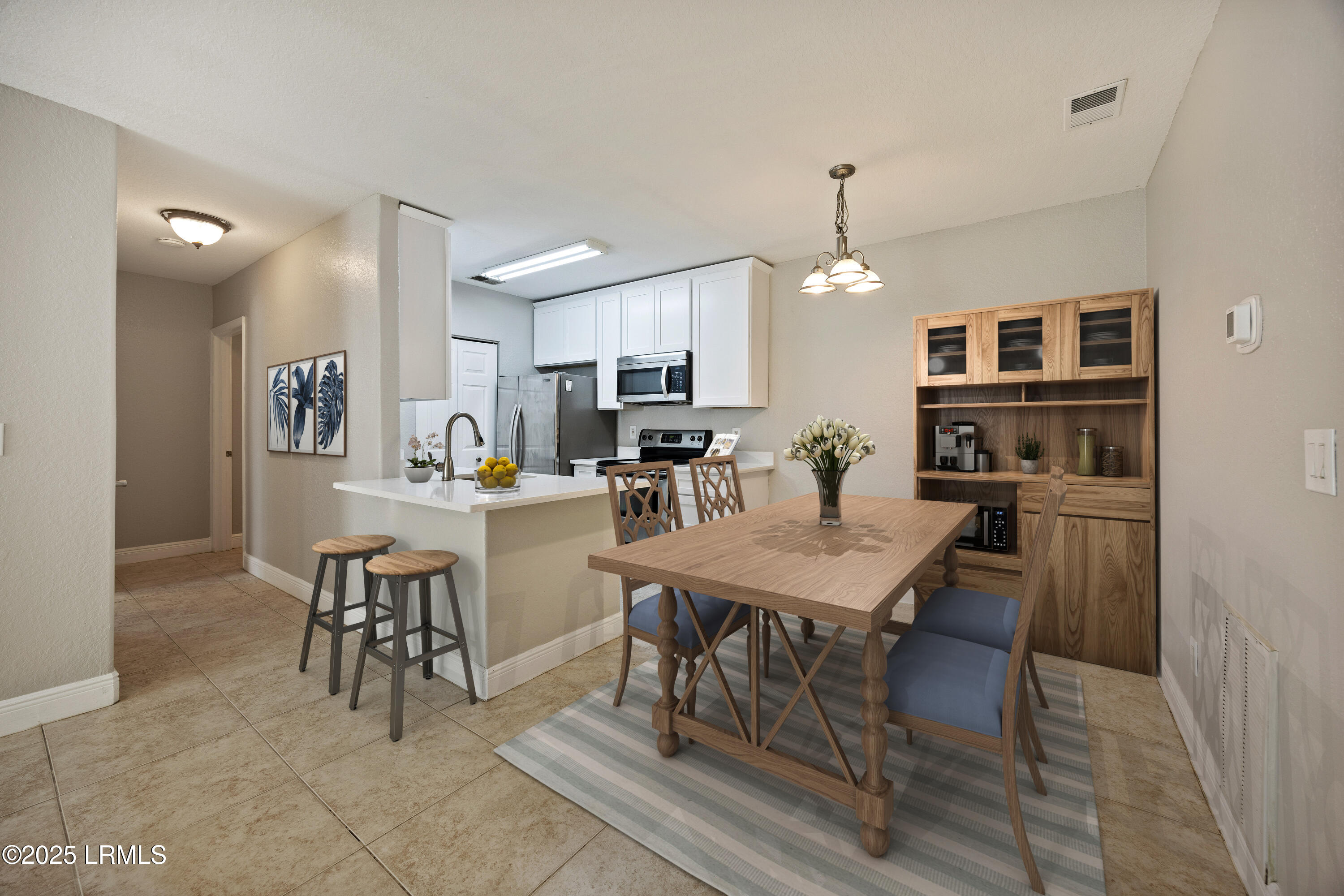 897 Fording Island Road, Unit 3109 Bluffton, SC 29910 - Photo 6 of 41 3109 Virtual dining and kitchen side vie