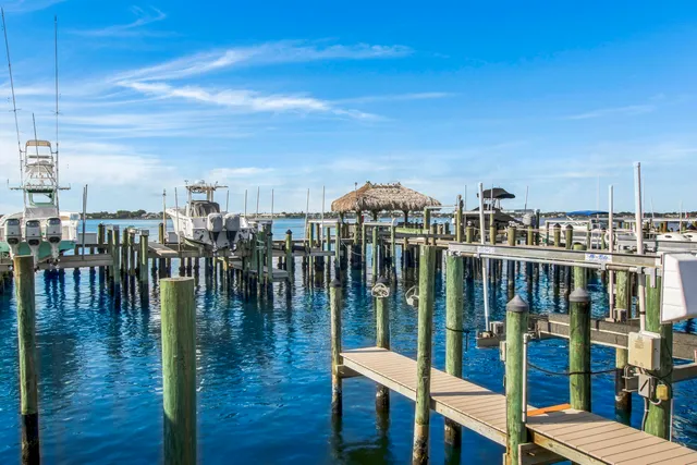 a roof deck view with a seating space
