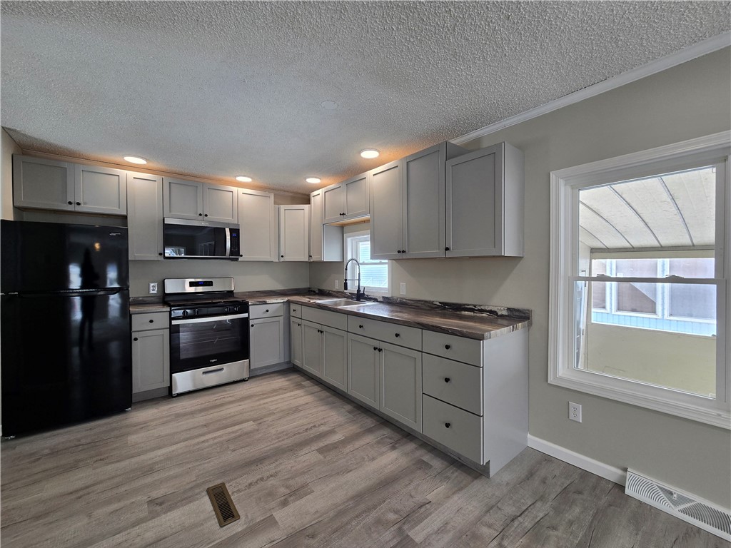 3374 Lower Maple Avenue Ashland, NY 14901 - Photo 4 of 20