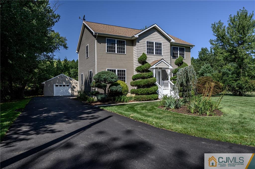 20 Blue Jay Hill Road Westampton, NJ 08060 - Photo 54 of 65 a front view of a house with garden