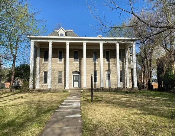 $600,000 | 419 Maple Boulevard, Kansas City, MO 64124