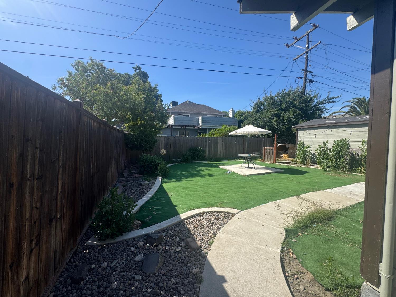 1044 West Harding Way Stockton, CA 95203 - Photo 12 of 25 Gallery Image 12