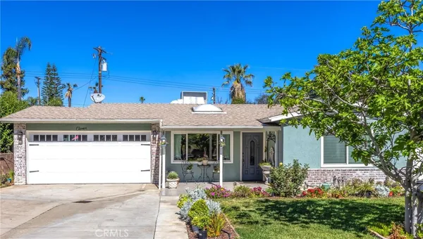 $700,000 | 11 E Crescent, Redlands, CA 92373