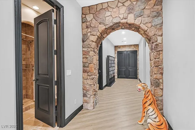 $2,594,900 | 503 Aaron Way, Boulder City, NV 89005