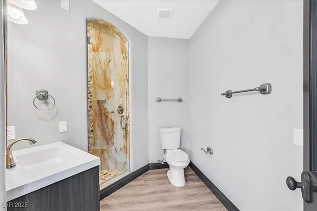 $2,594,900 | 503 Aaron Way, Boulder City, NV 89005