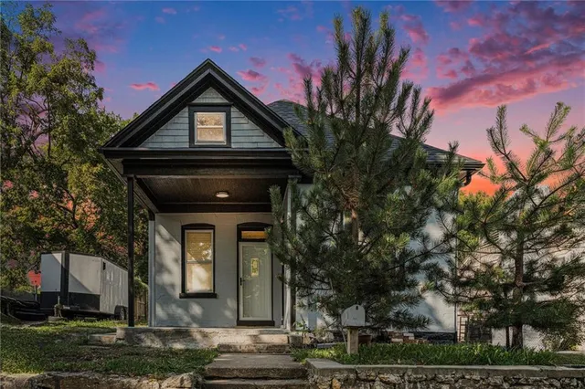 $184,900 | 524 Colorado Avenue, Kansas City, MO 64124