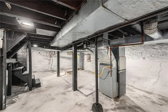 $184,900 | 524 Colorado Avenue, Kansas City, MO 64124