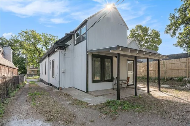 $184,900 | 524 Colorado Avenue, Kansas City, MO 64124