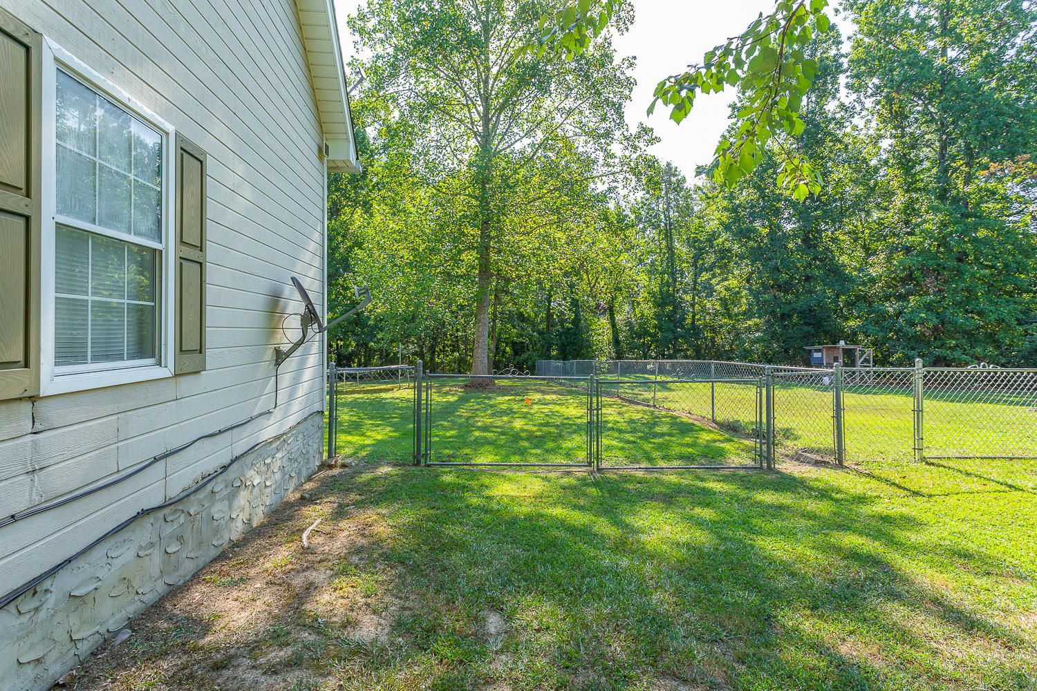 512 Cambridge Road Rocky Face, GA 30740 - Photo 3 of 31 512 Cambridge HD -5