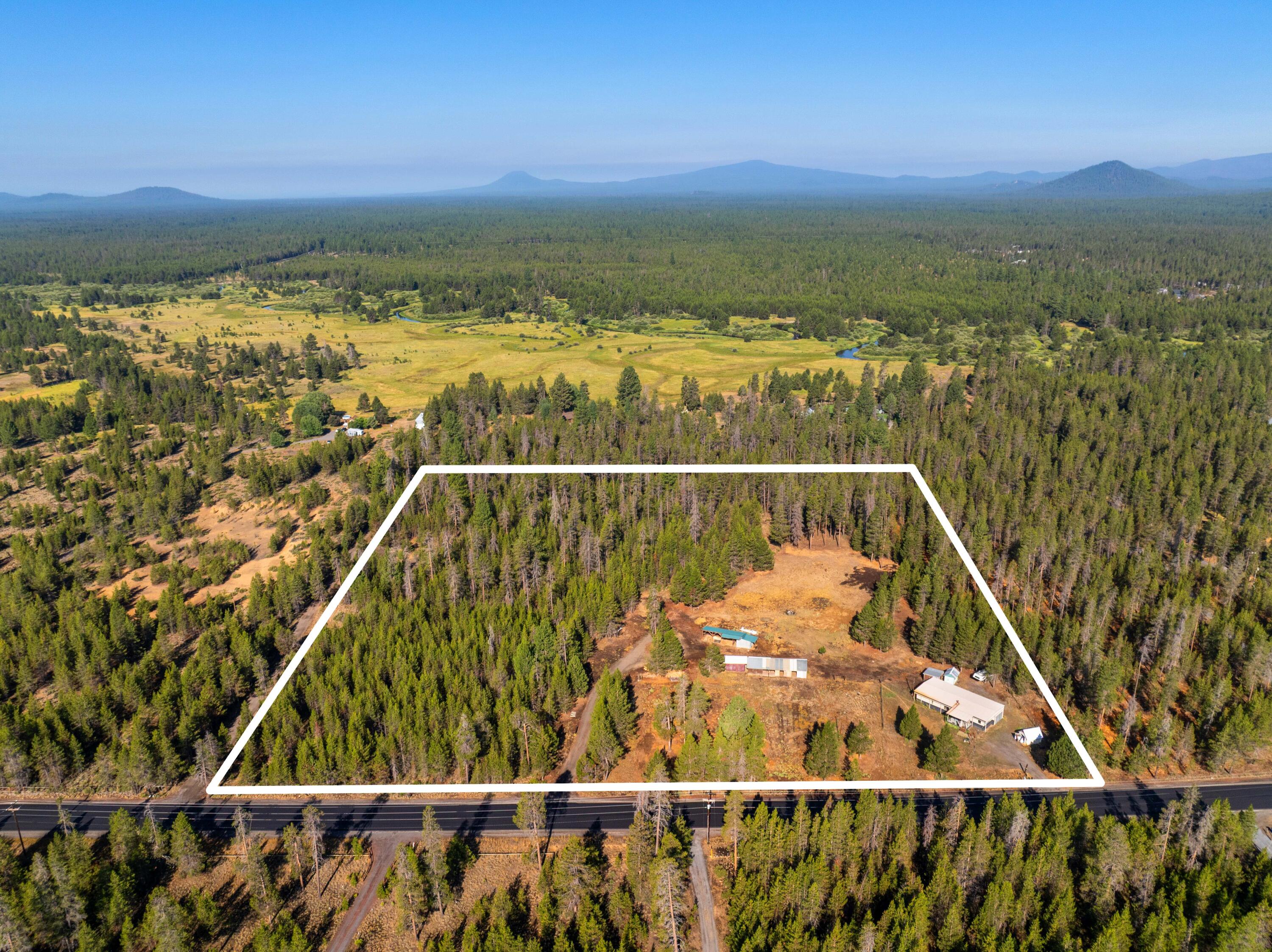 54461 Huntington Road Bend, OR 97707 - Photo 1 of 30 Gallery Image 1