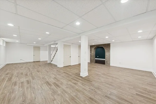 $625,000 | 1136 Barneswood Drive, Downers Grove, IL 60515