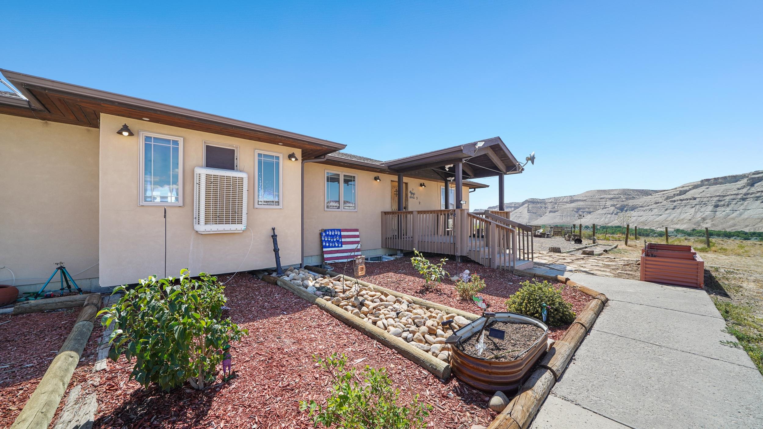 7032 County Road 2 Rangely, CO 81648 - Photo 7 of 32