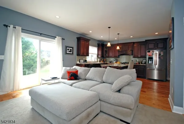 $679,000 | 30 Capner Street, Flemington, NJ 08822