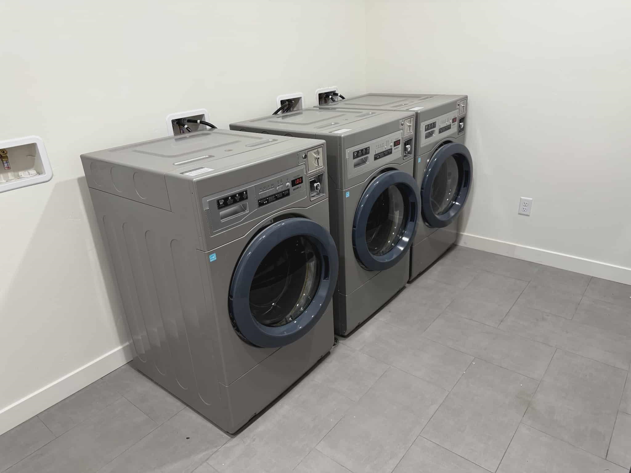 516 28 3/4 Road Grand Junction, CO 81501 - Photo 23 of 24 a utility room with dryer and washer