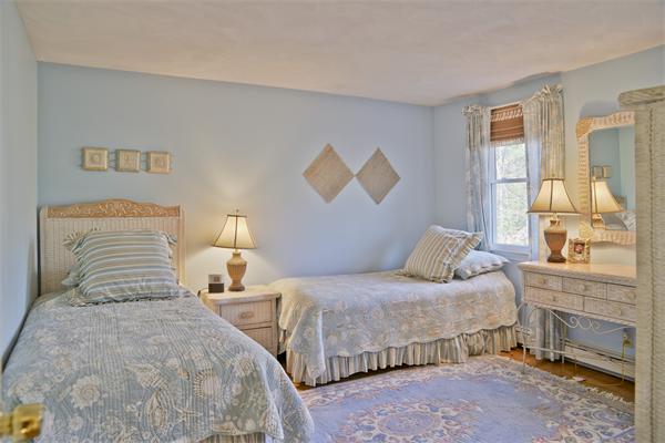 22 Balmoral Road Boxford, MA 01921 - Photo 18 of 25