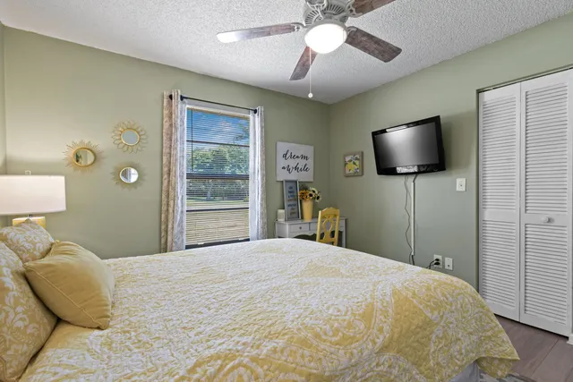 $5,950 | 15739 75th Way North, Palm Beach Gardens, FL 33418