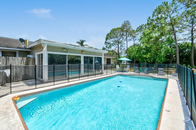 $5,950 | 15739 75th Way North, Palm Beach Gardens, FL 33418