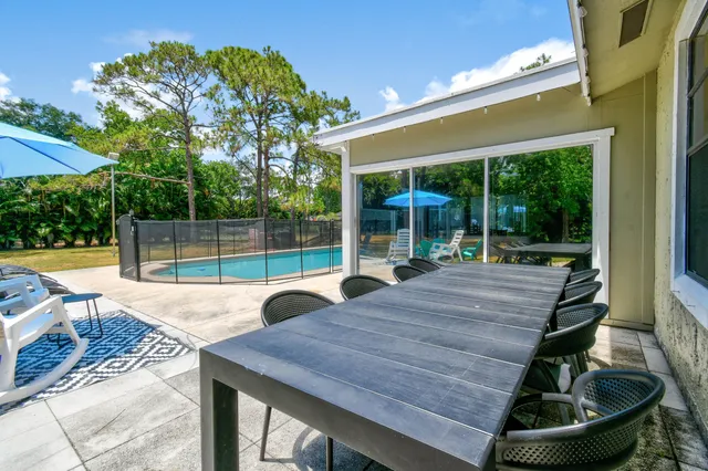 $5,950 | 15739 75th Way North, Palm Beach Gardens, FL 33418