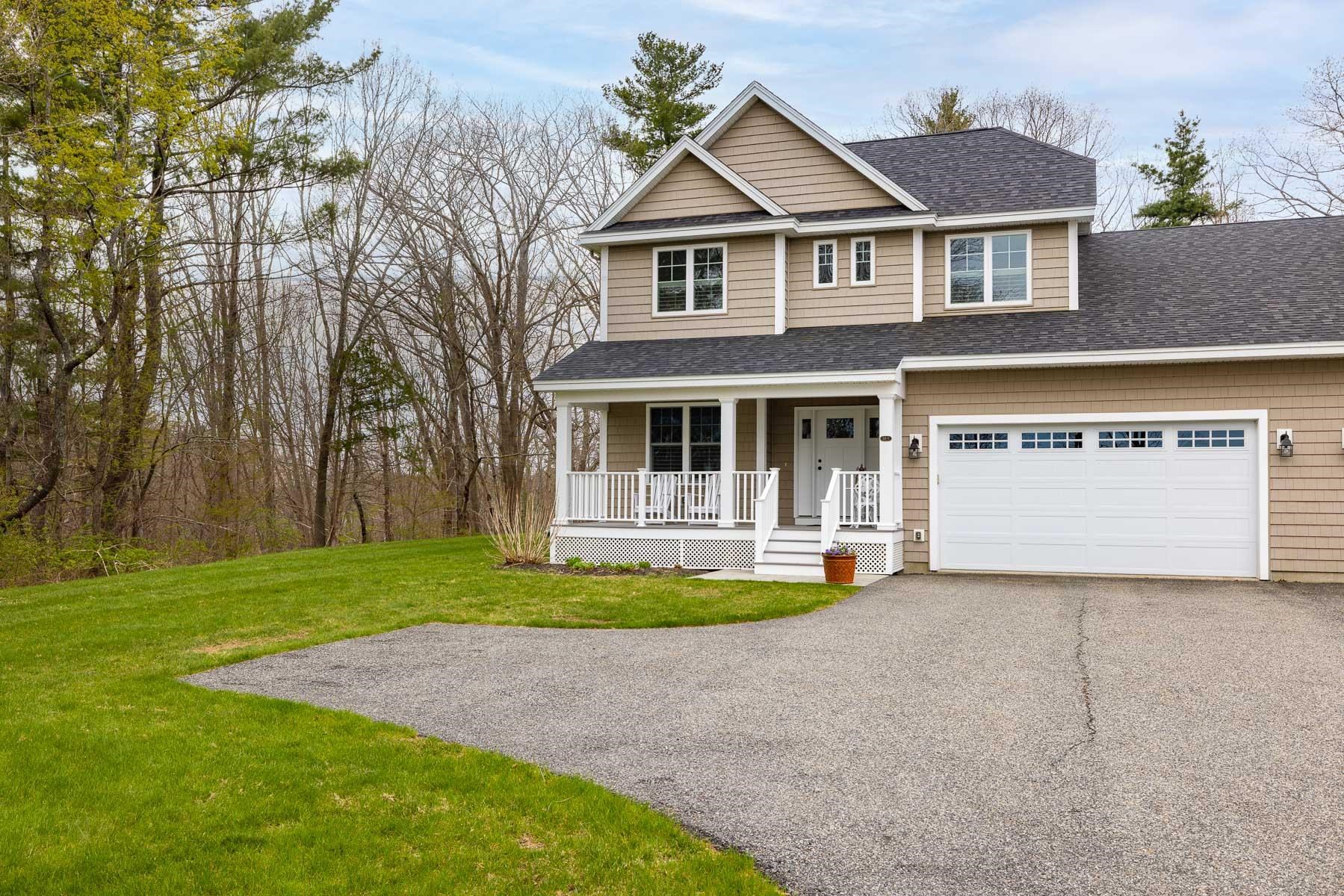 34 Winnicut Road, Unit 1 North Hampton, NH 03862 - Photo 1 of 40