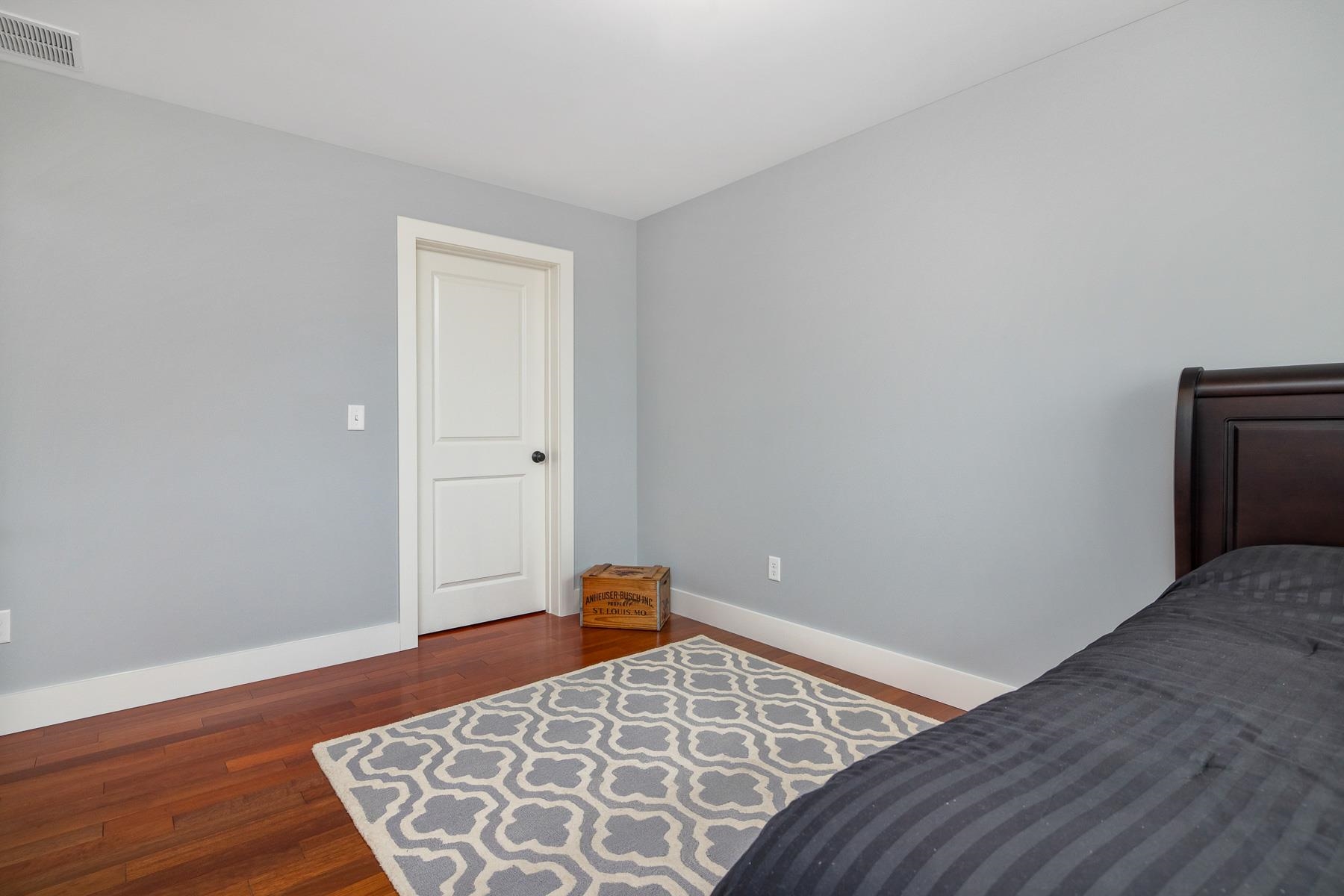 34 Winnicut Road, Unit 1 North Hampton, NH 03862 - Photo 22 of 40