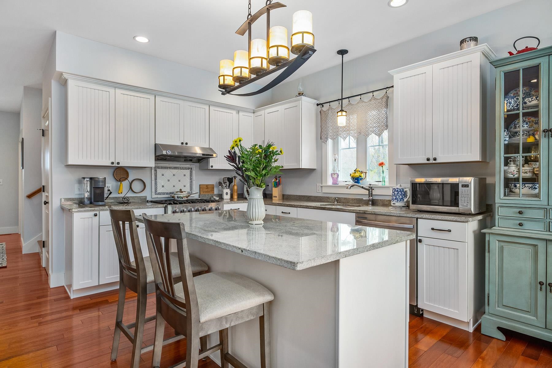 34 Winnicut Road, Unit 1 North Hampton, NH 03862 - Photo 4 of 40