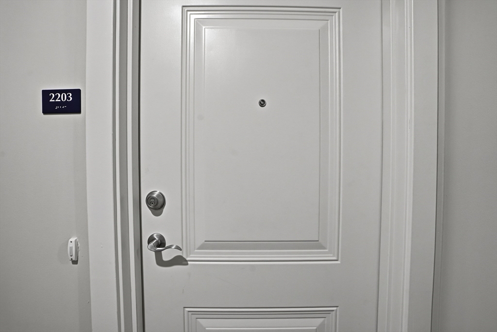 2 Codman Way, Unit 2203 Westborough, MA 01581 - Photo 4 of 36 a bathroom with a shower