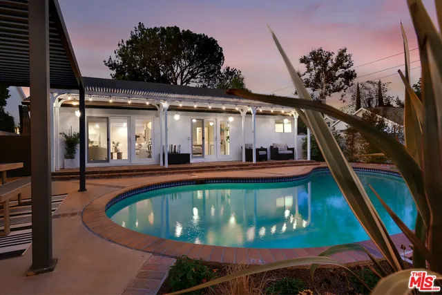 $9,500 | 12614 Morrison Street, Valley Village, CA 91607