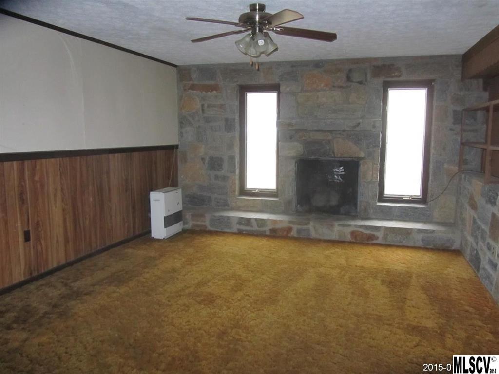 141 Edsel Lane Boone, NC 28607 - Photo 2 of 12 Gallery Image 2