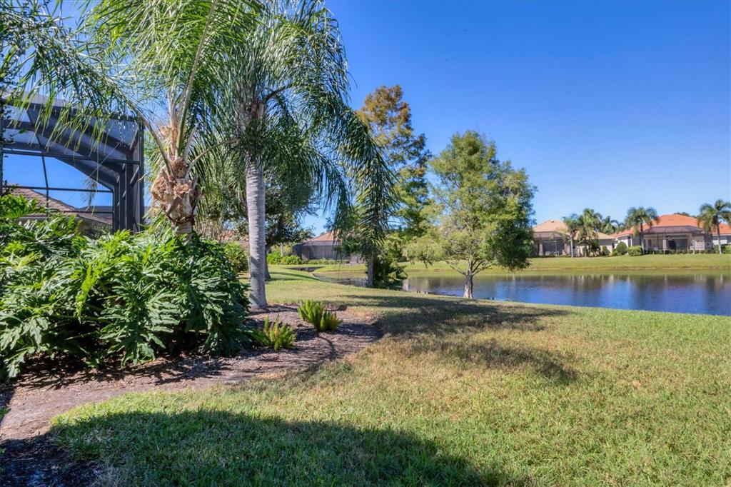 13861 Siena Loop Lakewood Ranch, FL 34202 - Photo 38 of 86 Gallery Image 38