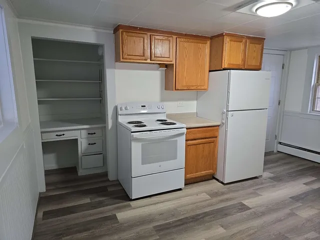 $1,675 | 220 Main Street, Claremont, NH 03743