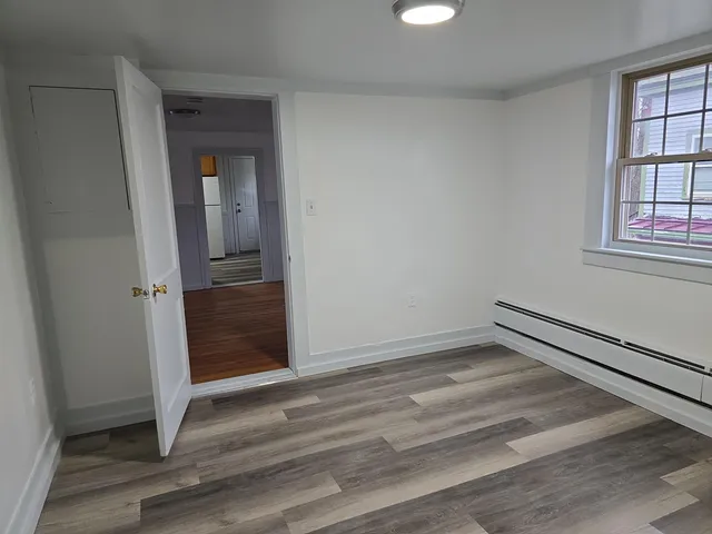 $1,675 | 220 Main Street, Claremont, NH 03743