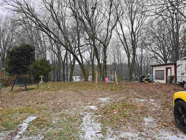 $1,675 | 220 Main Street, Claremont, NH 03743