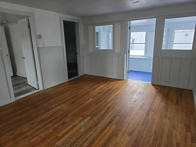 $1,675 | 220 Main Street, Claremont, NH 03743