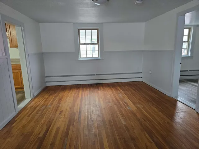 $1,675 | 220 Main Street, Claremont, NH 03743