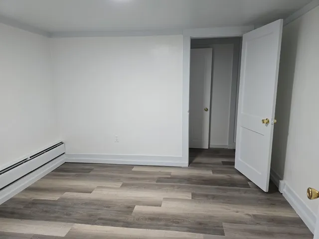 $1,675 | 220 Main Street, Claremont, NH 03743