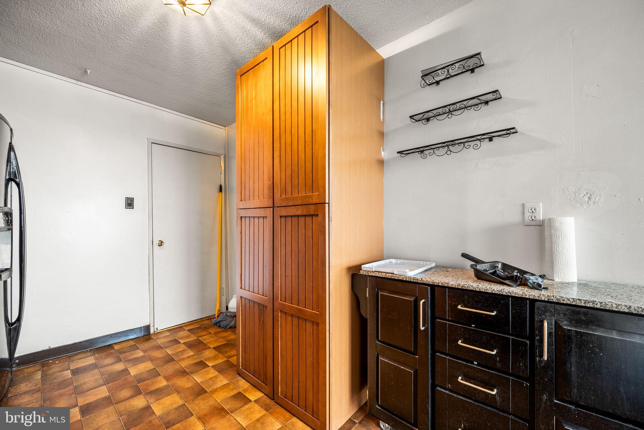 3900 West Ford Road, Unit 11B Philadelphia, PA 19131 - Photo 12 of 24