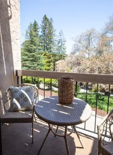 $1,498,000 | 2379 Lyall Way, Belmont, CA 94002