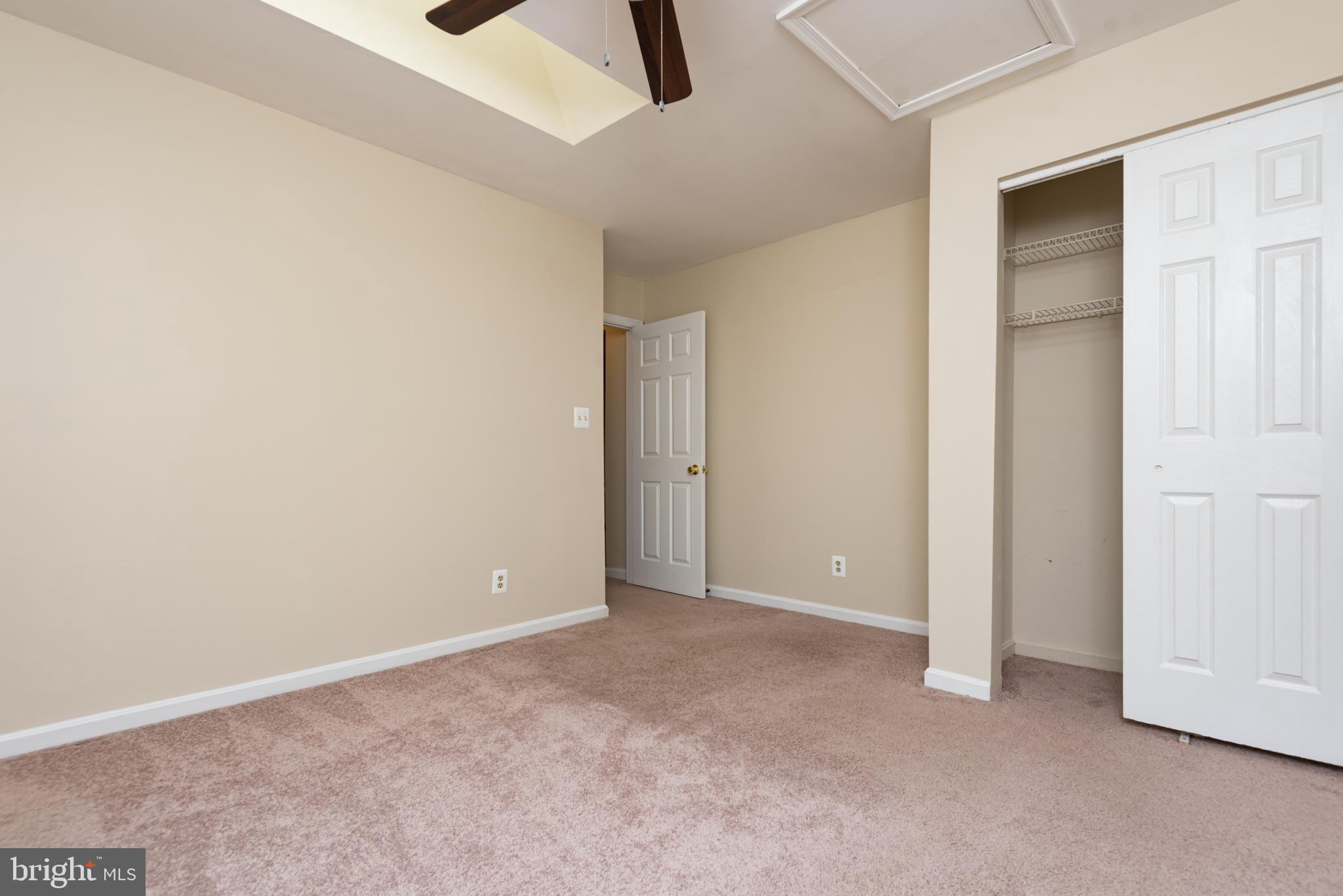 5406 Mountain Road Broad Run, VA 20137 - Photo 23 of 54 Bedroom 1 Upper Level w Skylight