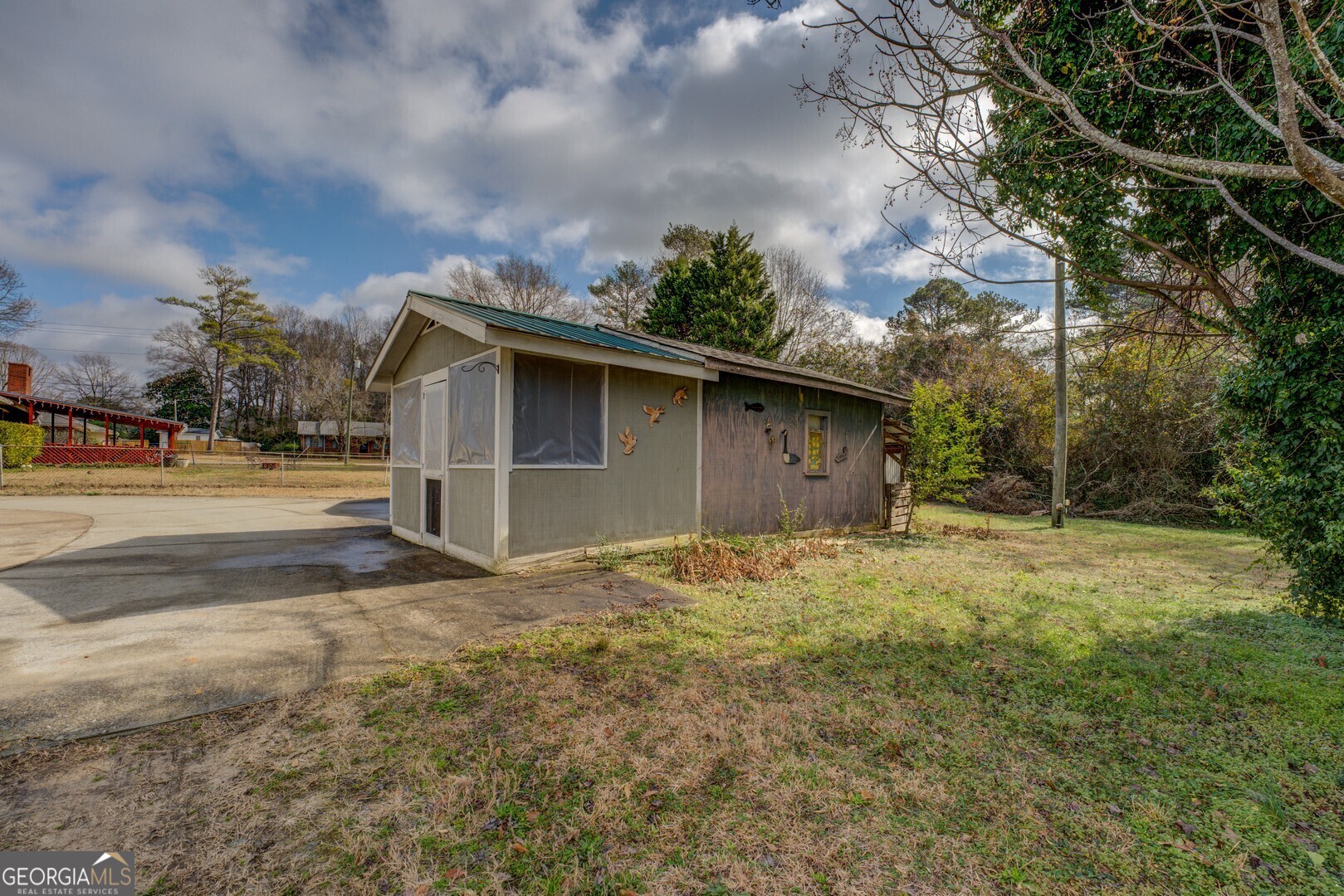 908 Nelson Street Jackson, GA 30233 - Photo 21 of 25 a backyard of house with green space