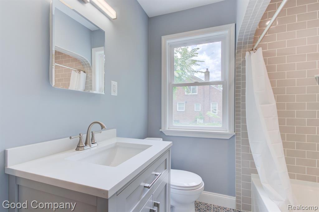 3181 West 8 Mile Road Detroit, MI 48221 - Photo 19 of 49