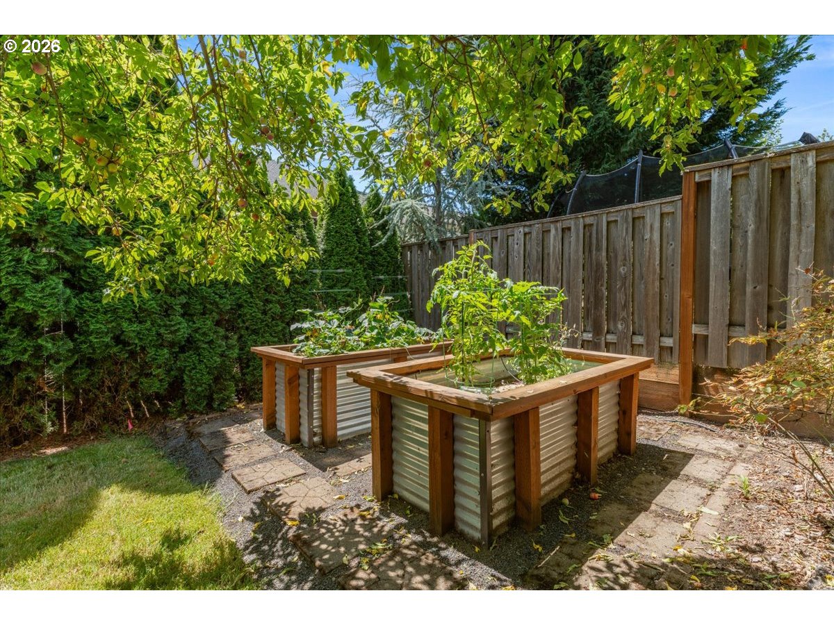 12996 Southwest Hazelcrest Way Portland, OR 97224 - Photo 44 of 48