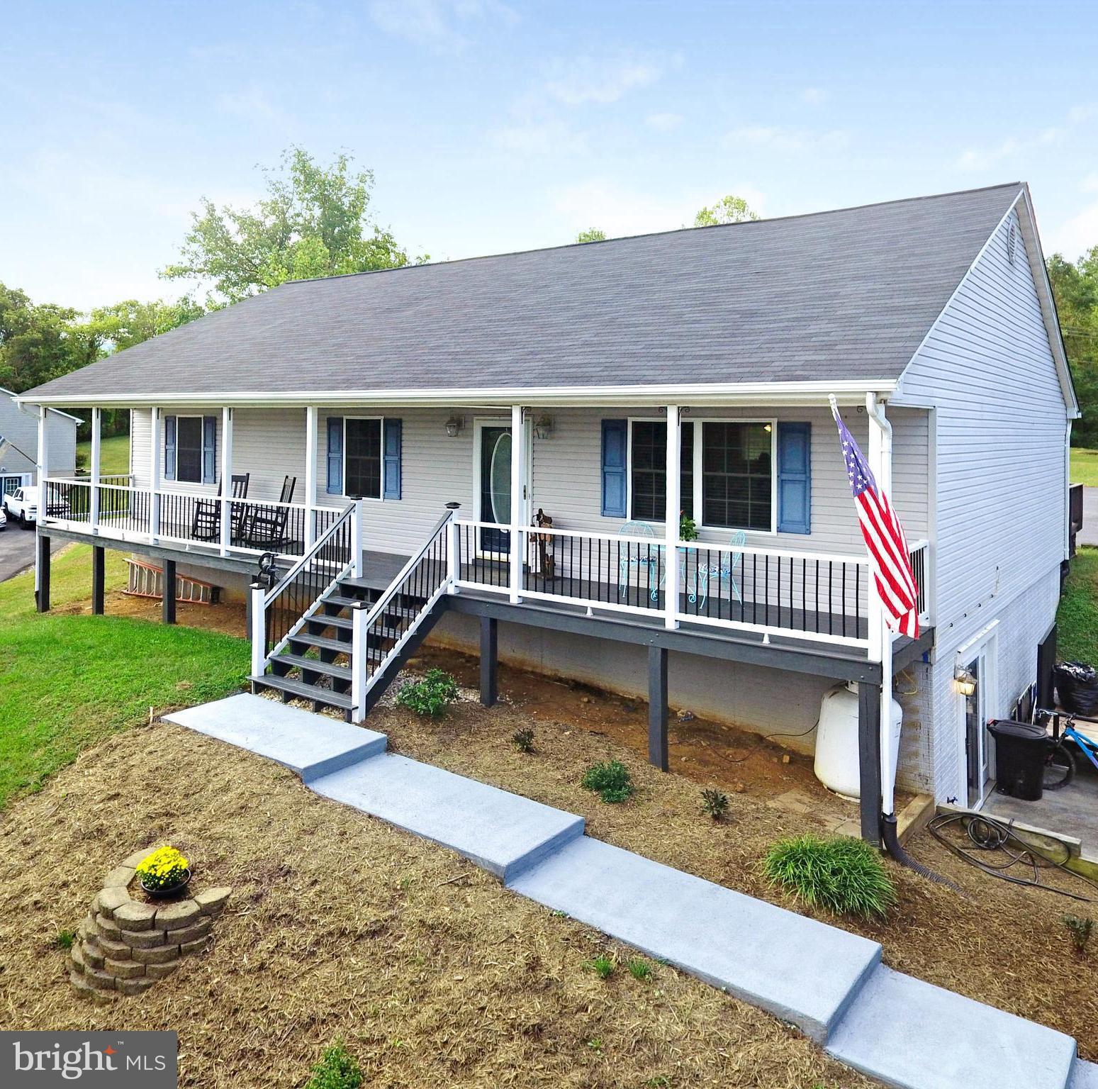 186 Howellsville Road Front Royal, VA 22630 - Photo 3 of 44 Gallery Image 3
