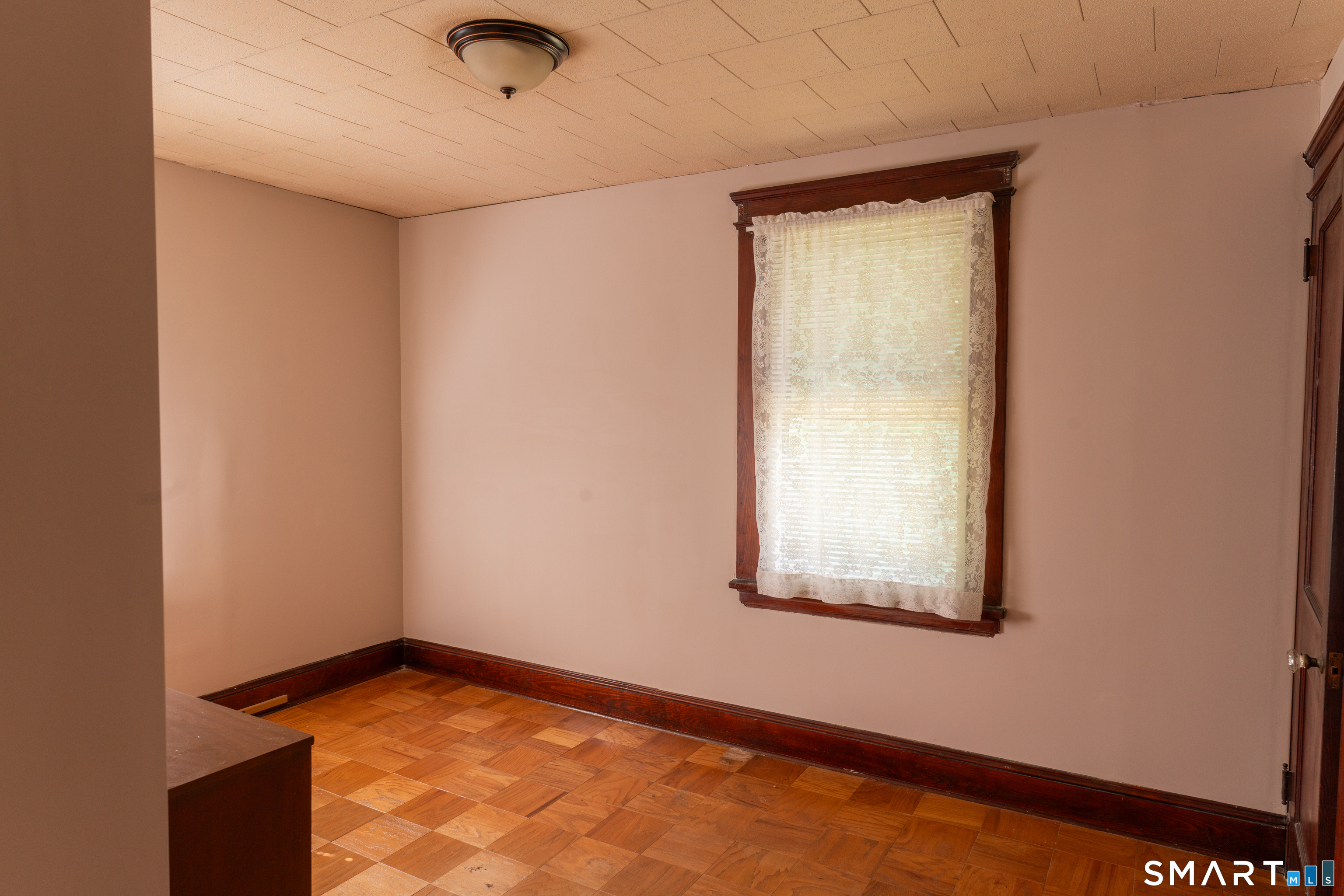 77 Westbury Park Road Watertown, CT 06795 - Photo 28 of 40