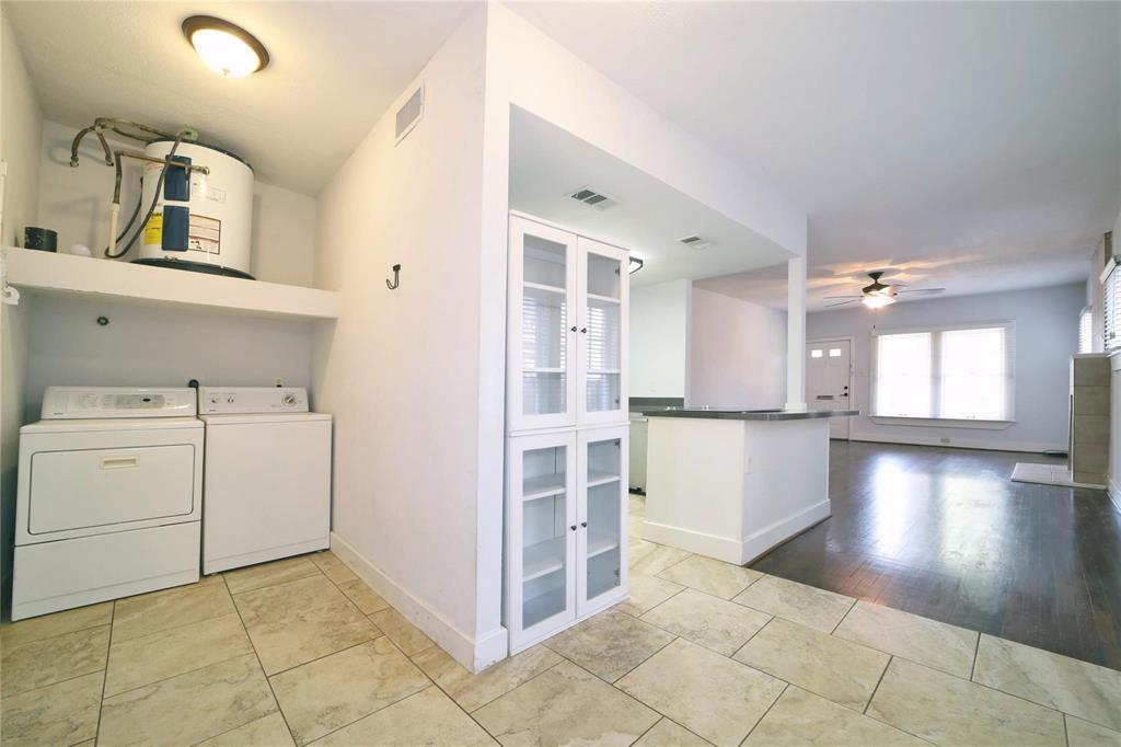 2226 West Rosedale Street South, Unit 100 Fort Worth, TX 76110 - Photo 13 of 15